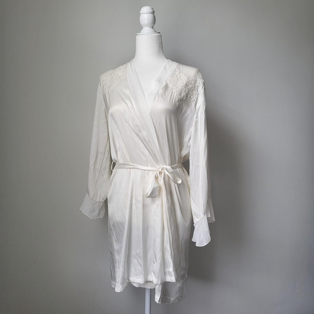 Vintage white Linea Donatella Robe